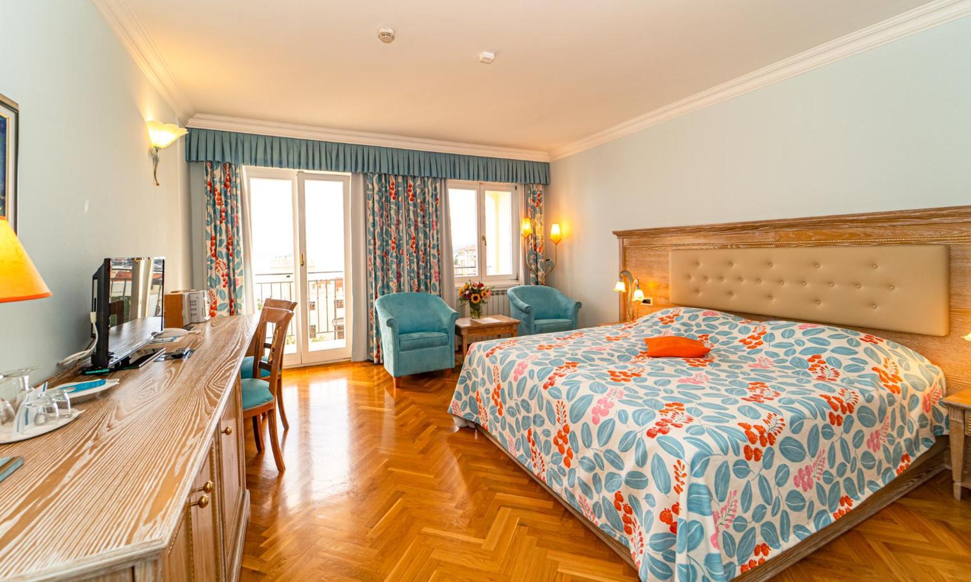 Hotel Miramar Opatija Buitenkant foto
